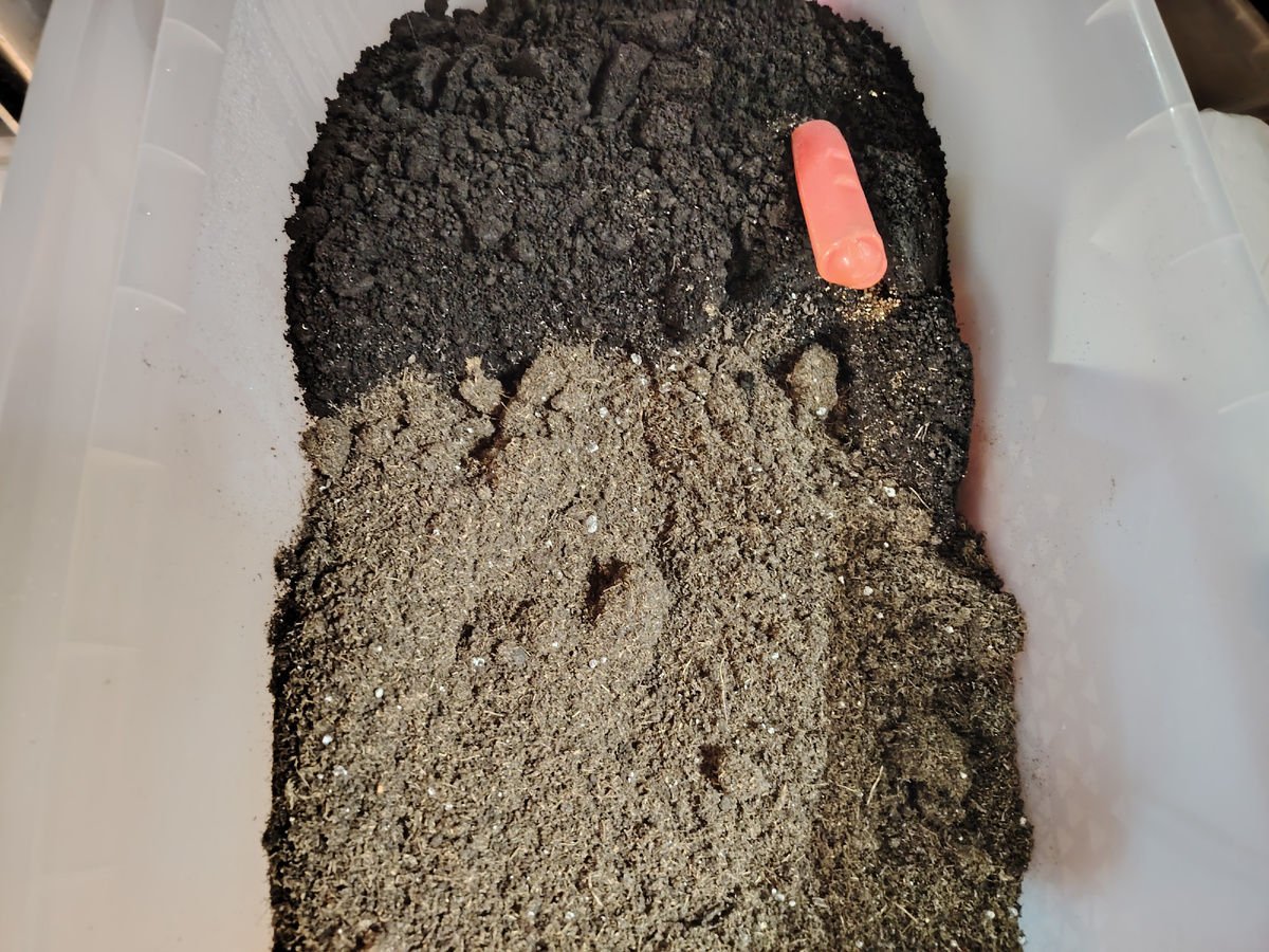 Грунт. Торф низинный + торф нейтральный 