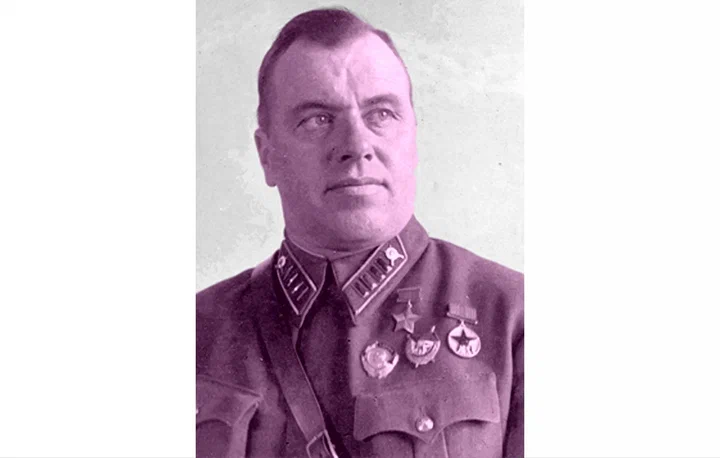 Командир кремлевских курсантов полковник Семен Иванович Младенцев