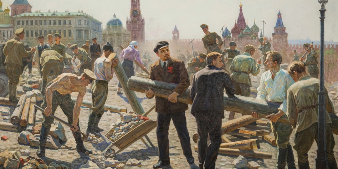 Взгляд московского обывателя на Ленина с бревном на знаменитом субботнике