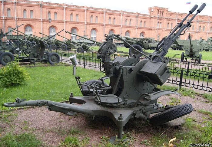 ЗУ-23-2 в экспозиции Музея артиллерии (Санкт-Петербург)