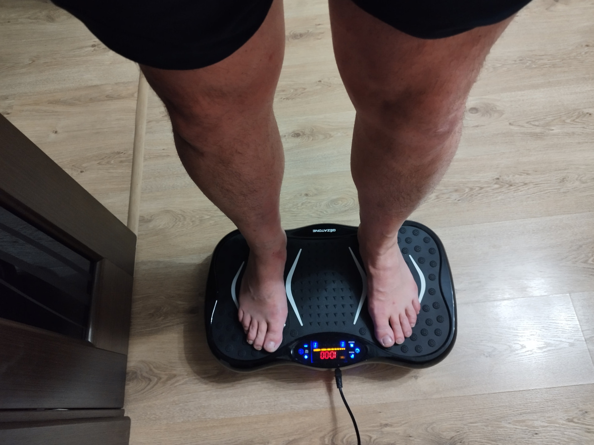 ежедневная работа на виброплатформе.