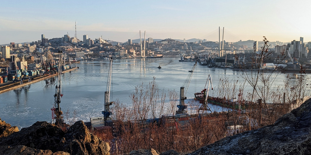 Крестовая сопка в первый день февраля