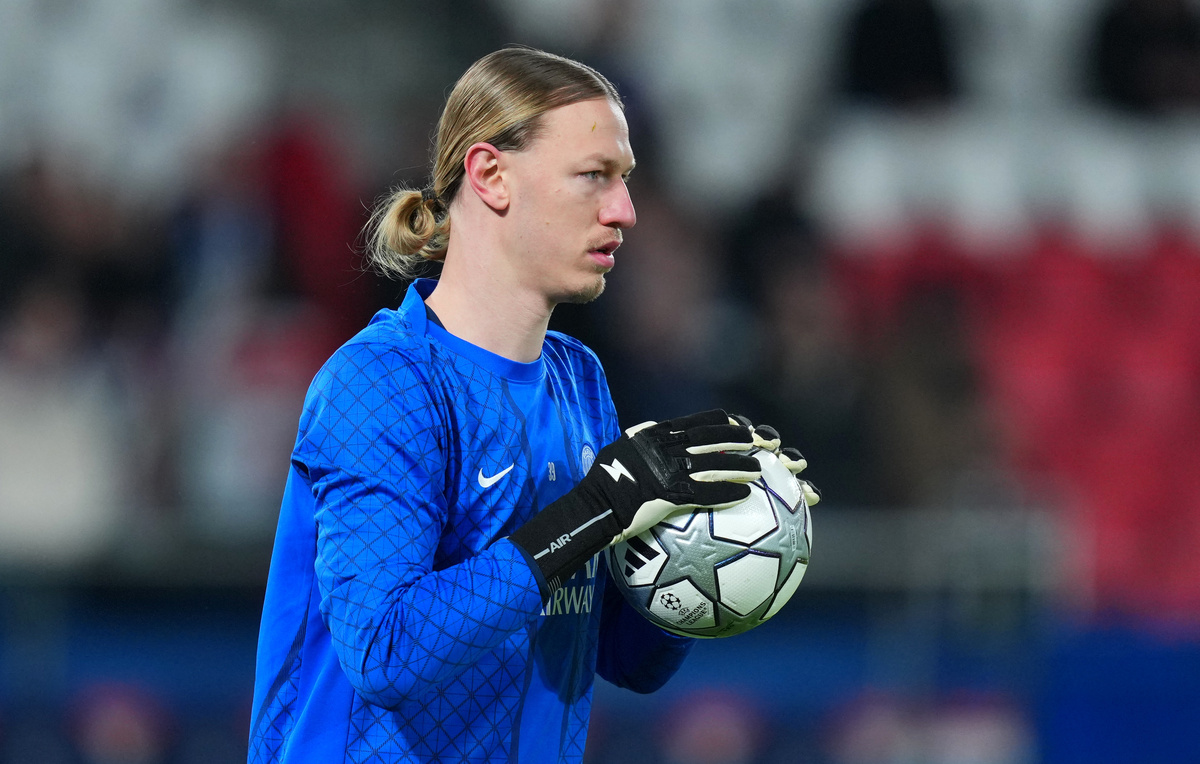    Вратарь ПСЖ Матвей Сафонов  Franco Arland/Getty Images