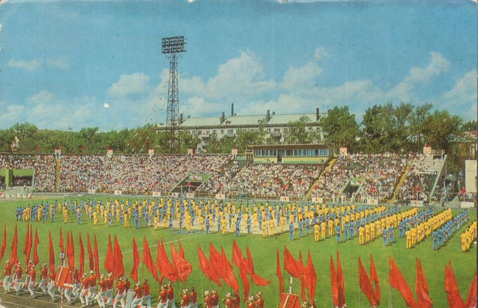    Из набора открыток "Барнаул", серия "По городам Российской Федерации". 1982 г.. Источник: goskatalog.ru, архив АГКМ, Калинин Н.