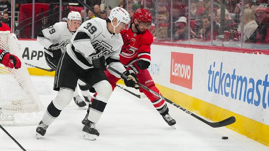    Фото: REUTERS/James Guillory-Imagn Images