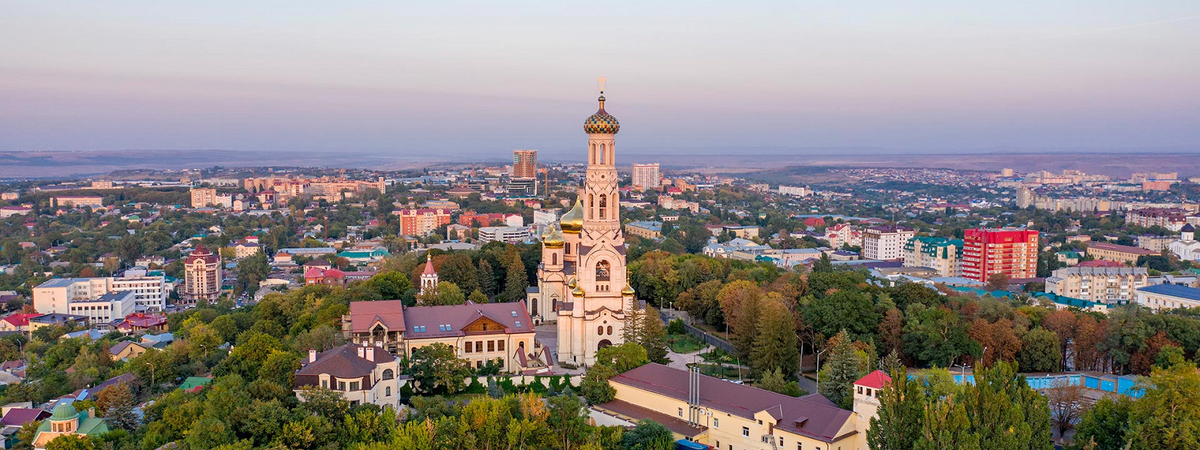 Ставрополь. Фото с сайта https://tonkosti.ru/%D0%96%D1%83%D1%80%D0%BD%D0%B0%D0%BB/%D0%A7%D1%82%D0%BE_%D0%BF%D0%BE%D1%81%D0%BC%D0%BE%D1%82%D1%80%D0%B5%D1%82%D1%8C_%D0%B2_%D0%A1%D1%82%D0%B0%D0%B2%D1%80%D0%BE%D0%BF%D0%BE%D0%BB%D0%B5. Взято с Яндекс.Картинки