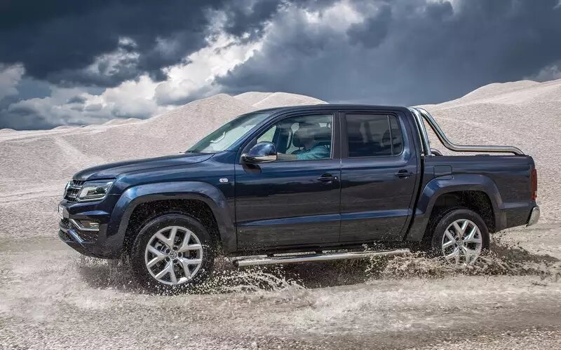 Металл Volkswagen Amarok оцинкован и отлично сопротивляется коррозии. А вот краска тонкая.Volkswagen Amarok
📷
