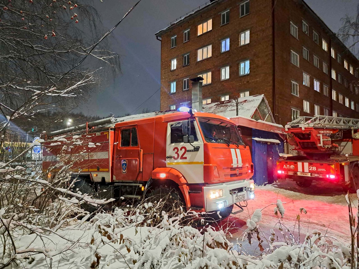 К расследованию трагедии подключились следователи.  Фото: ФедералПресс / Вера Романескул