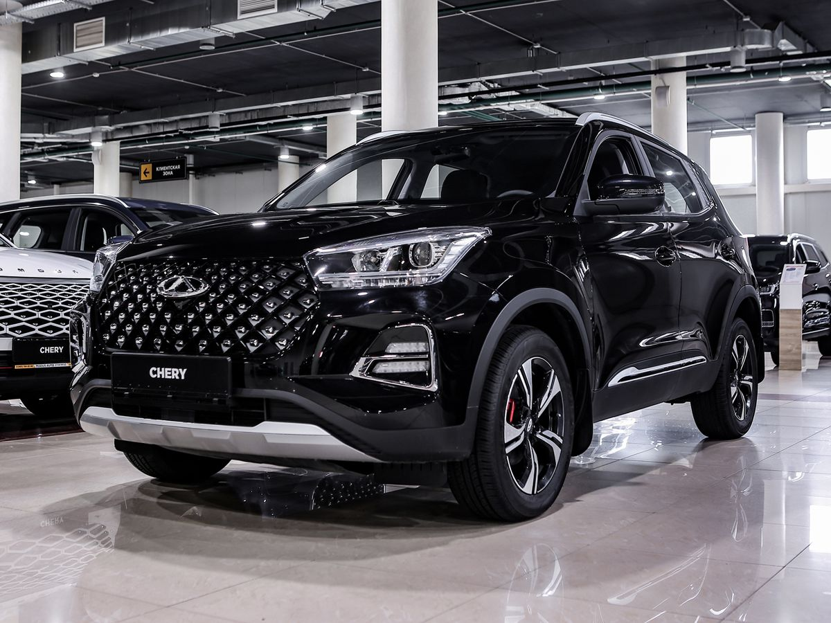 Chery Tiggo 4 Pro (2023) быстрее всех из проверенных автомобилей подешевел за 2025 год – на 22% или до 1,25 млн руб. (средняя цена по Московскому региону)