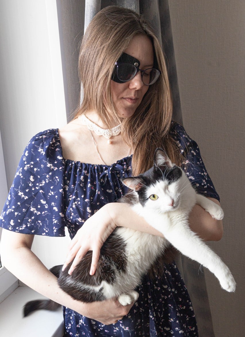 Художница Ирина Николаева и ее любимый кот Тимоша