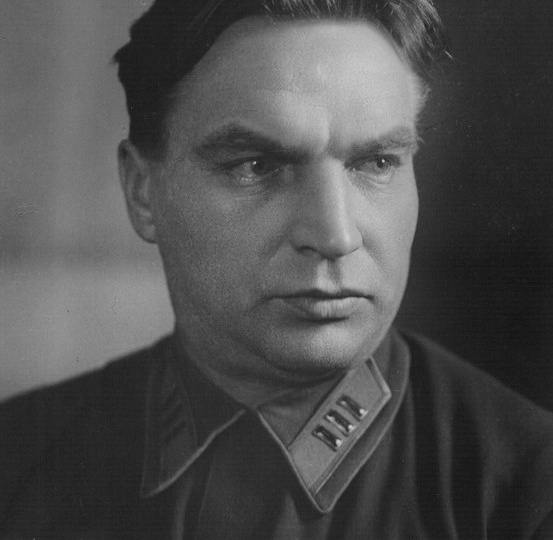 Легенда неба: Валерий Чкалов – человек, покоривший высоту