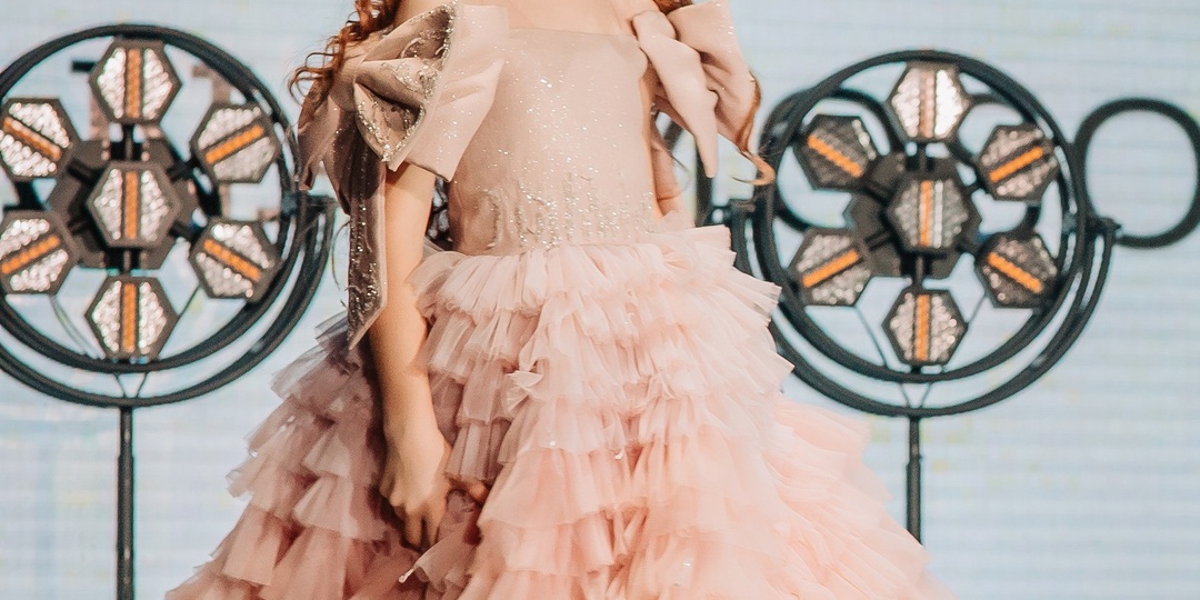 Подростки на подиуме: смех, эмоции и первые успехи