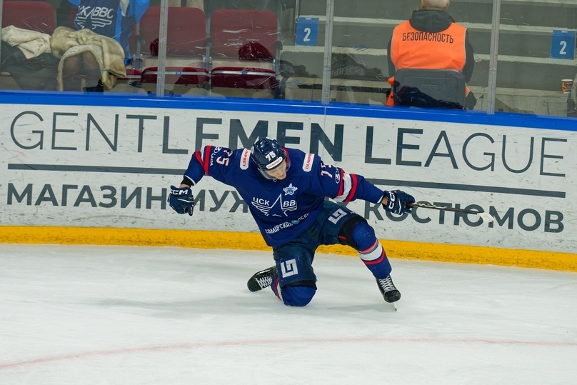     Данила Дяденькин. Фото: соцсети ХК ЦСК ВВС