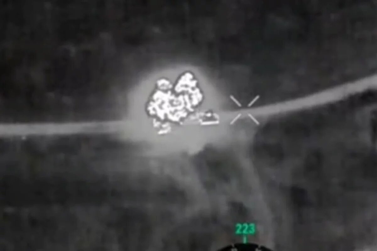    Десятки БПЛА поддерживают баллистику, которая уже настигла цели в Днепропетровской области.