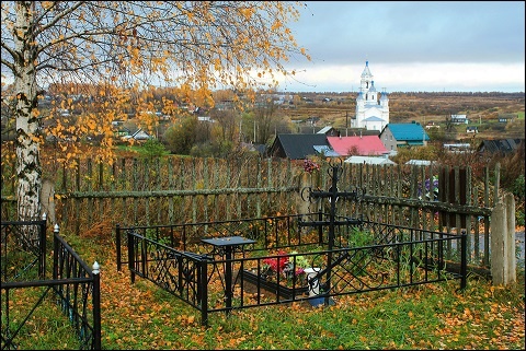 Это Большой Грех: что можно и нельзя делать на кладбище