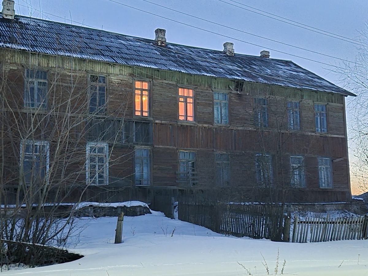 Деревянный барак