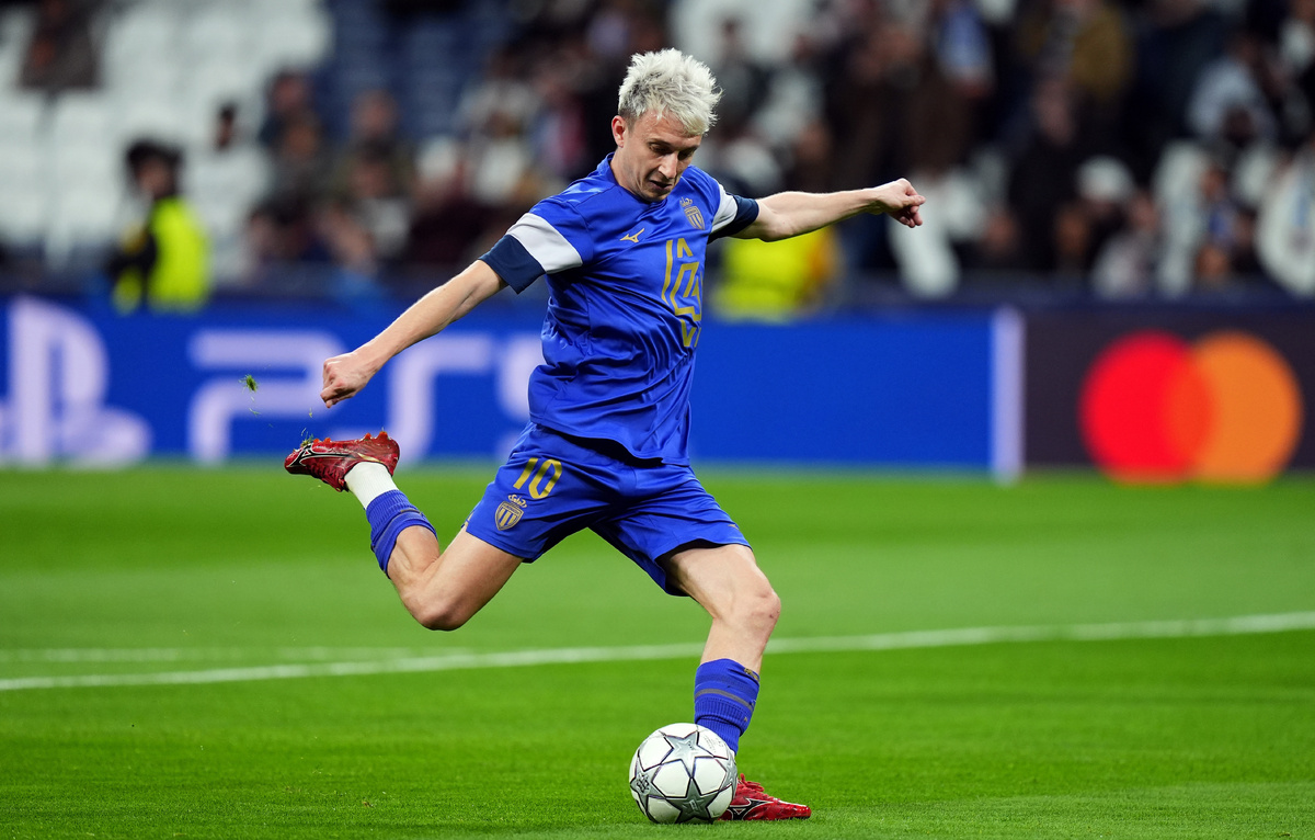    Полузащитник "Монако" Александр Головин  Angel Martinez/Getty Images