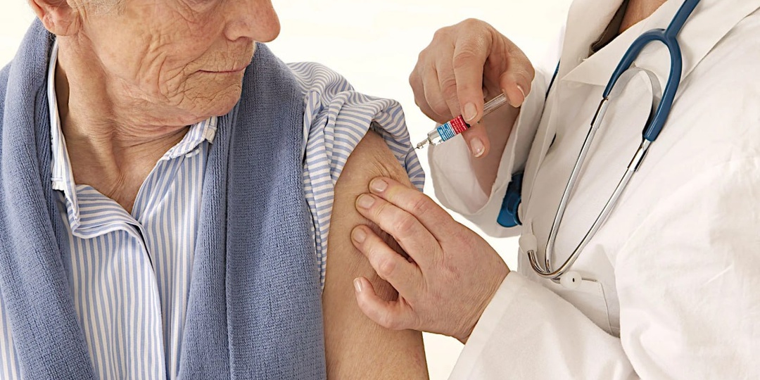 Вакцинация для продления жизни пенсионеров: важные рекомендации