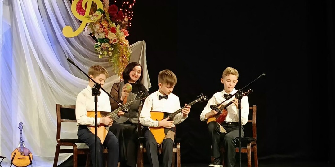 Усть-Илимские школа искусств и театр открывают детскую филармонию