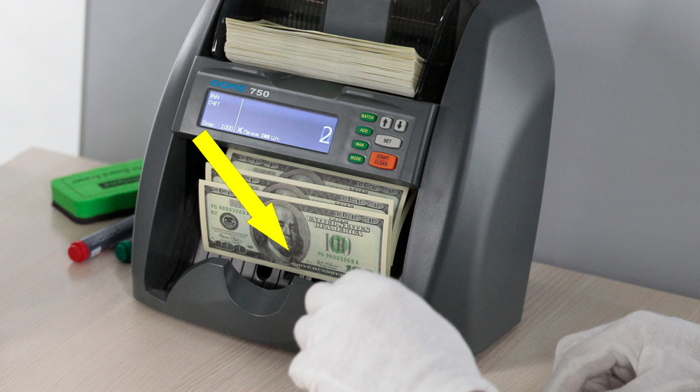    нашлось как обменять любые доллары без лишних вопросов