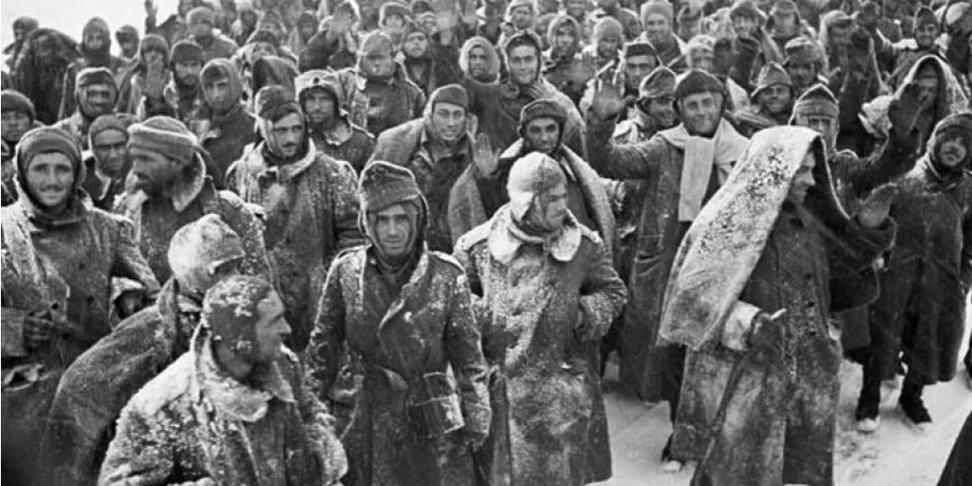 2 февраля 1943 года завершилась операция "Кольцо", а с нею и Сталинградская битва