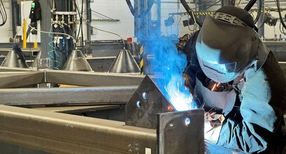    компания «Аполло»