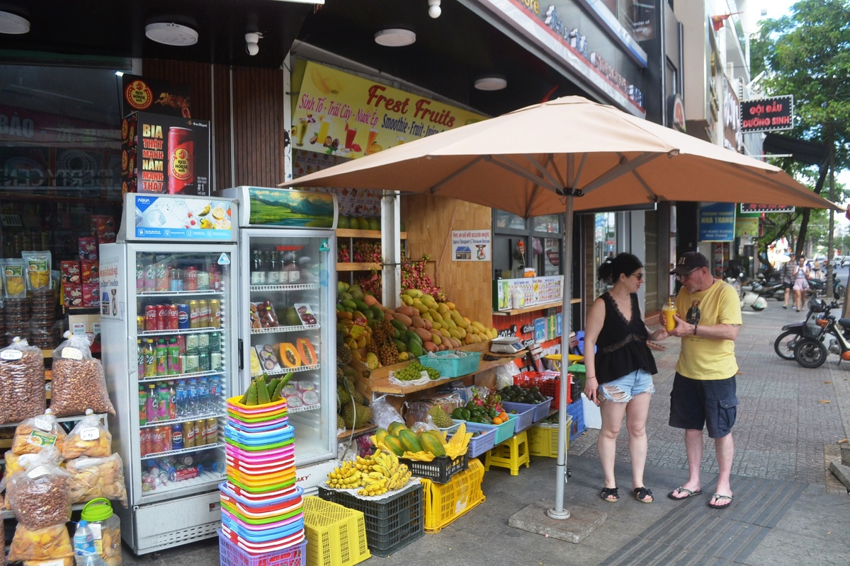 Дешевые фрукты во Вьетнаме