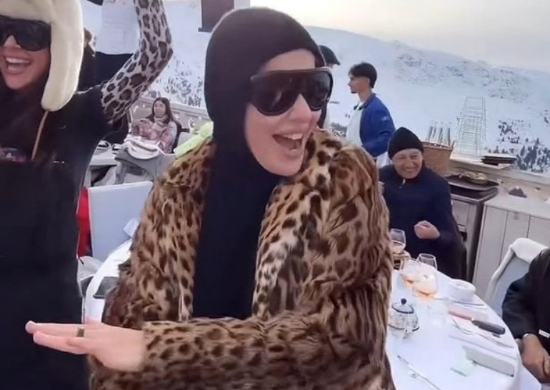    Светская львица Ксения Собчак в Куршевеле.