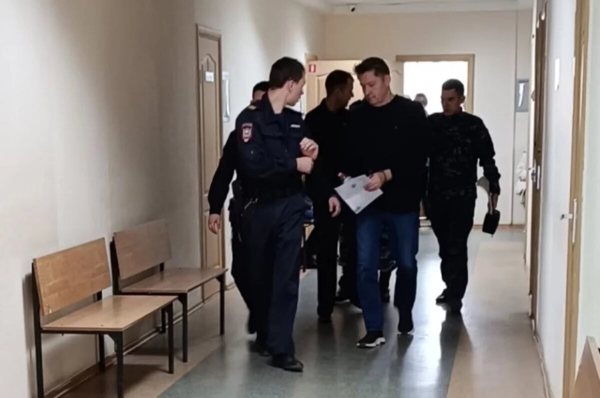    Бывшего мэра Ижевска Бекмеметьева хотят оштрафовать на 35 млн рублей