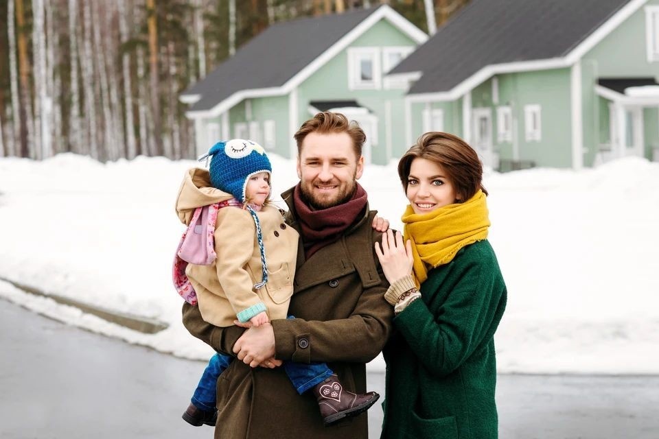    Зумеры хотят домик в деревне: в Госдуме рассказали о необычном тренде у молодежи Shutterstock