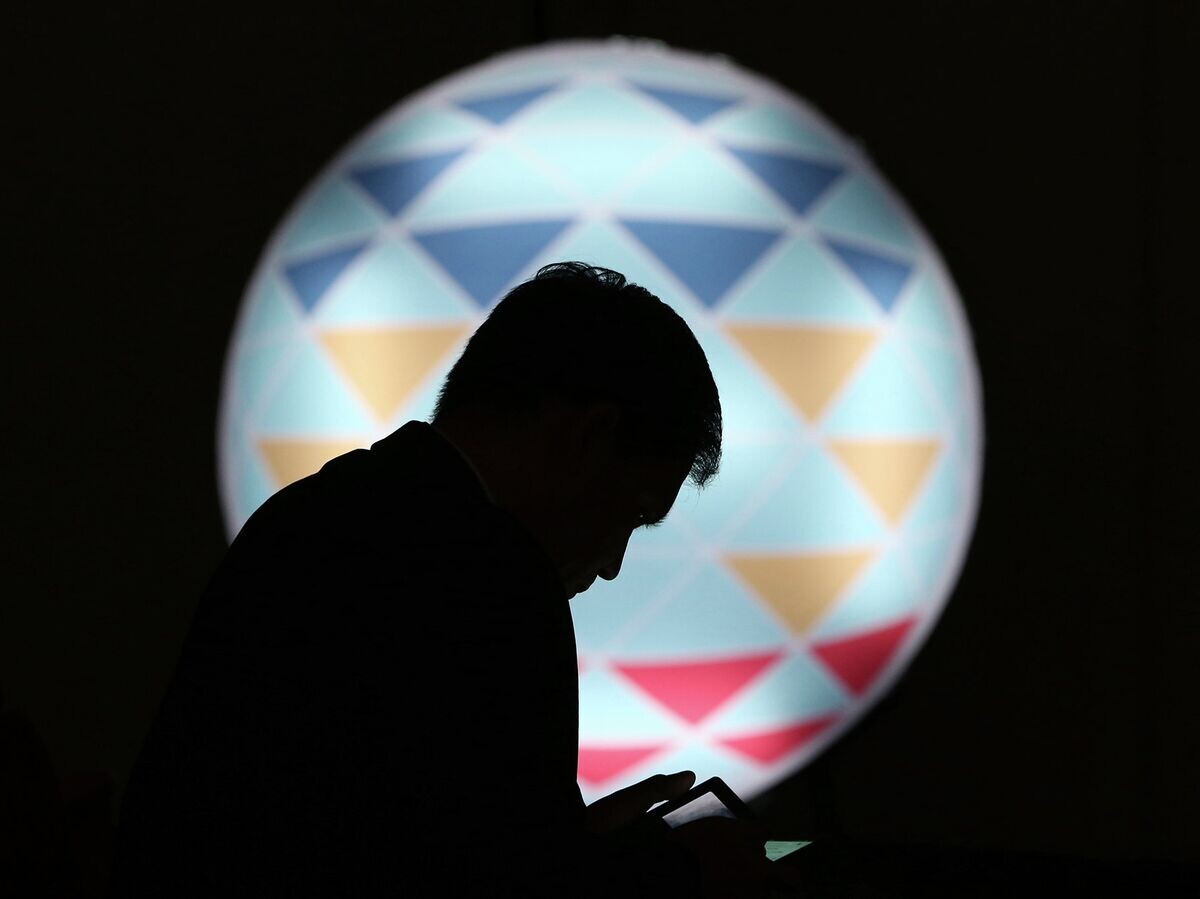    Эмблема саммита АТЭС в Маниле | © AP Photo / Aaron Favila