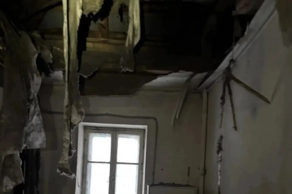    Дом на Ростовской, где рухнул потолок, могут расселить в ускоренном порядке