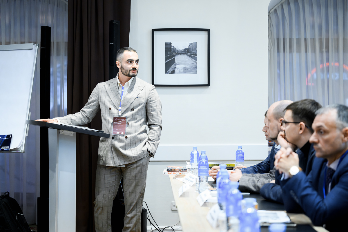 Давид Артюнян