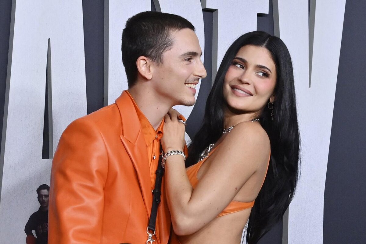    Тимоти Шаламе и Кайли Дженнер LEGION-MEDIA