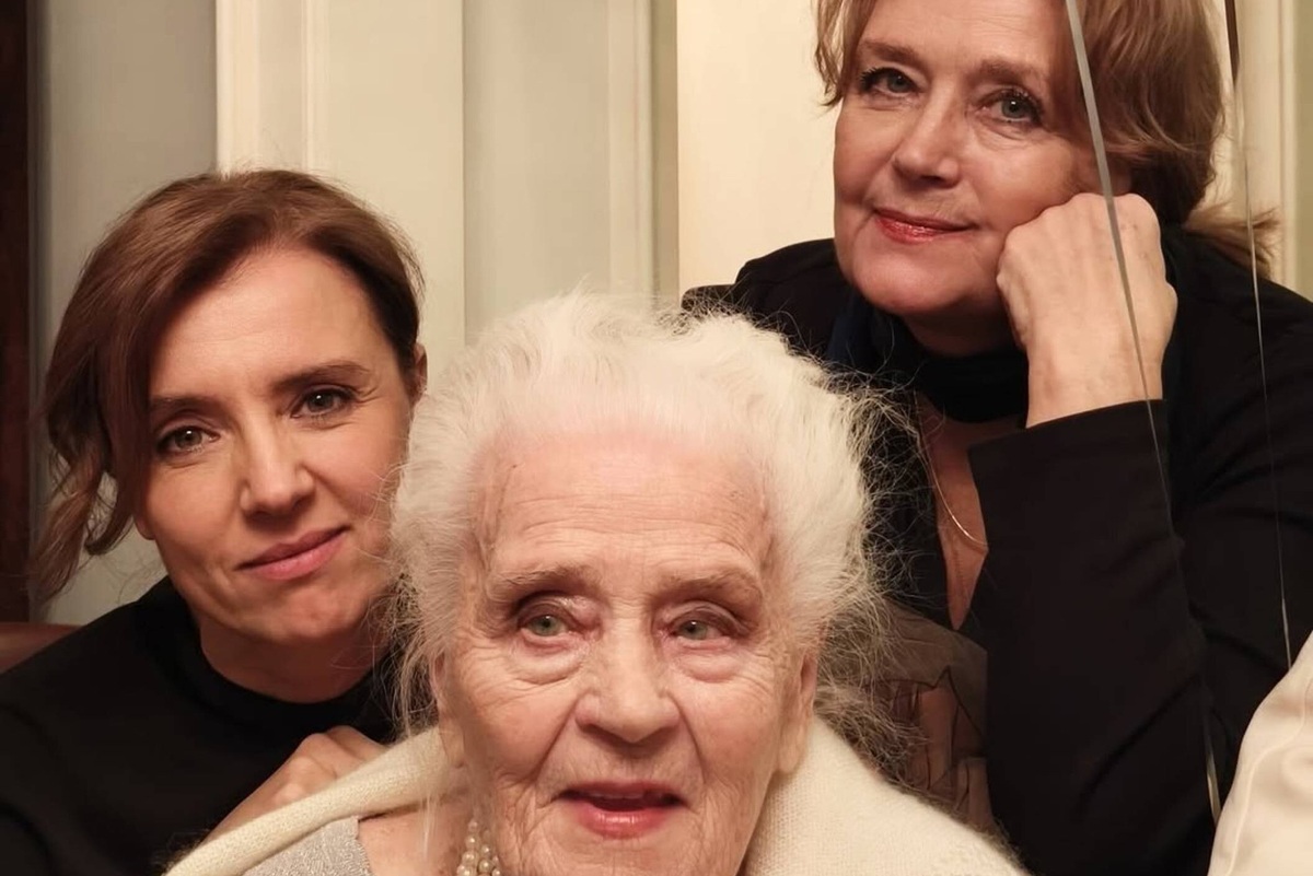     «Не теряйте ничего в жизни»: мама Ирины Алферовой в день 104-летия обратилась к россиянам на видео