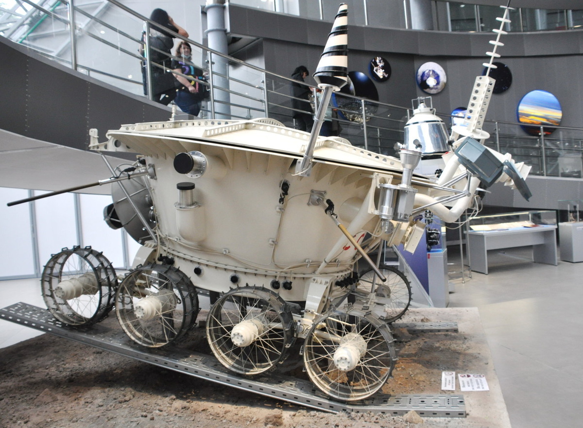    В 1970 году «Луноход-1» прошёл по поверхности Луны 10 км. Фото: spyurk.cyou