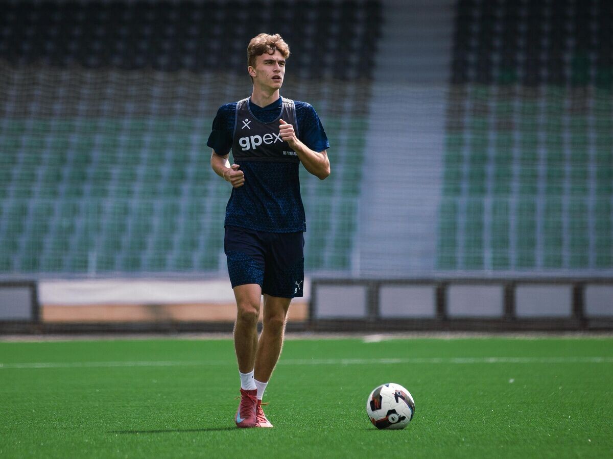    Матвей Урванцев | © Фото : ФК "Челябинск"