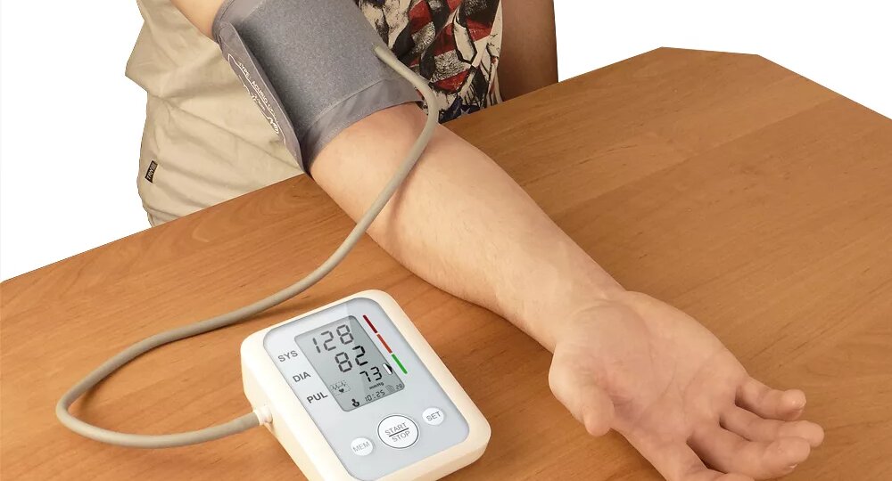Типичные ошибки при использовании автоматических тонометров: почему ваш аппарат врет и как это исправить