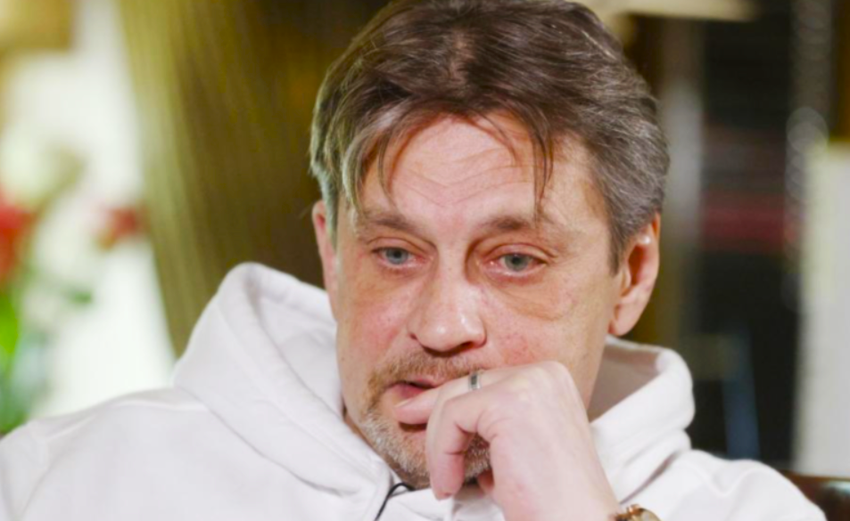 на фото Александр Домогаров