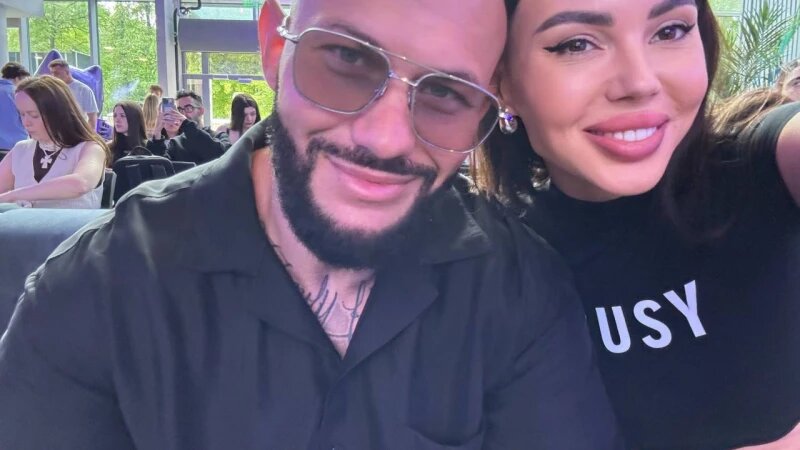     Блогер Оксана Самойлова и певец Джиган. Телеграм-канал Оксаны Самойловой