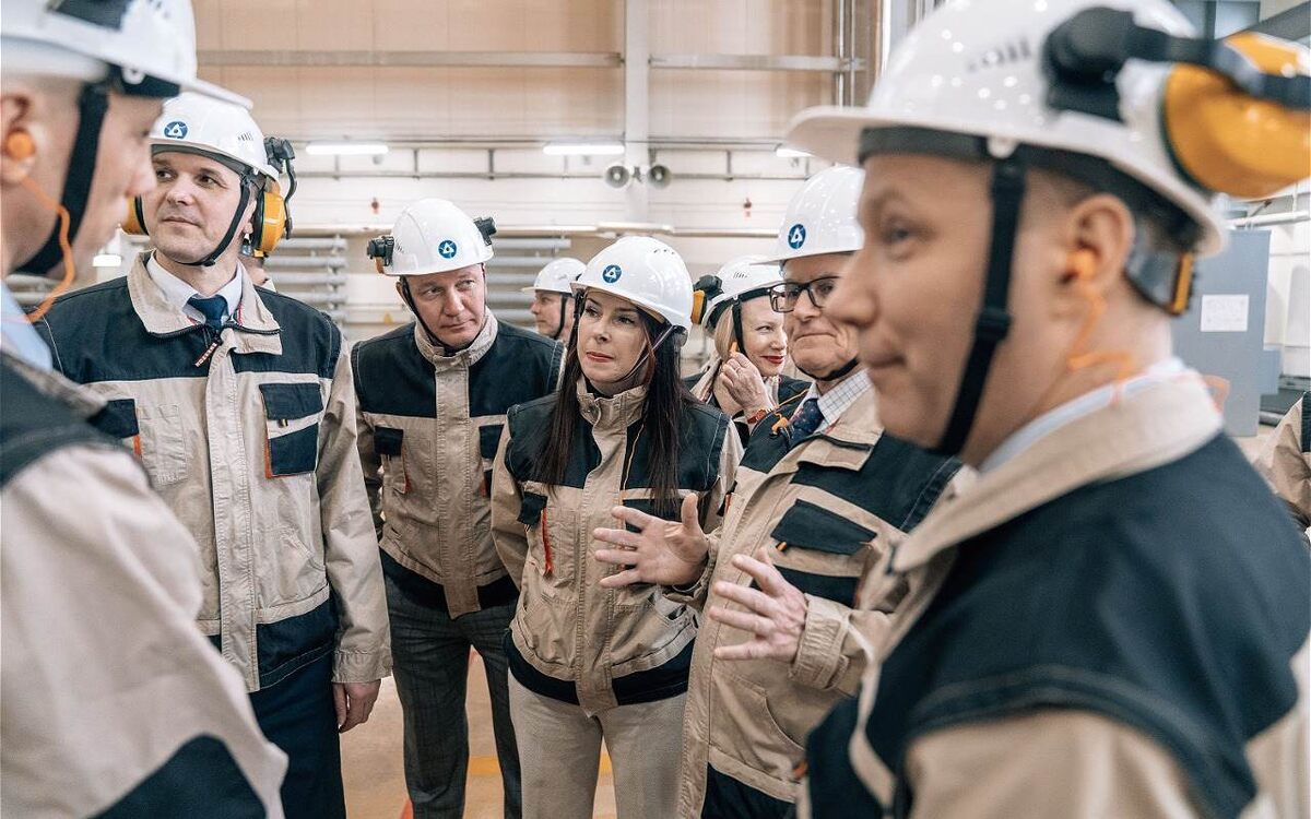    Представители правительства Приморского края высоко оценили развитие атомных технологий в Нововоронеже Фото – Роман Пышкин