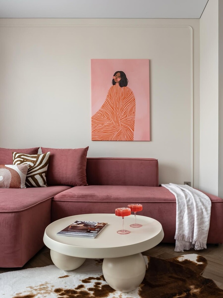 Эклектичная галерея на стене