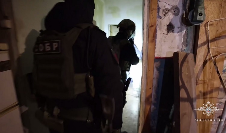    На фото стоп-кадр видеоматериала МВД России Редактор