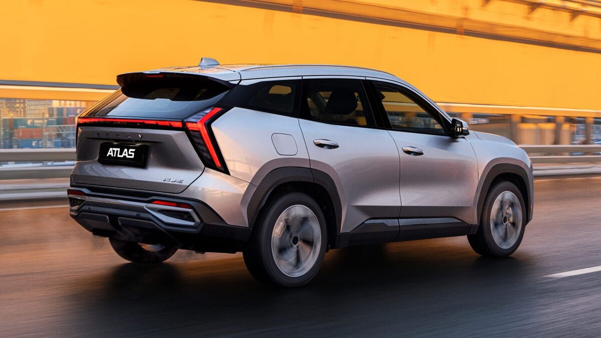    Geely Atlas. Фото Geely