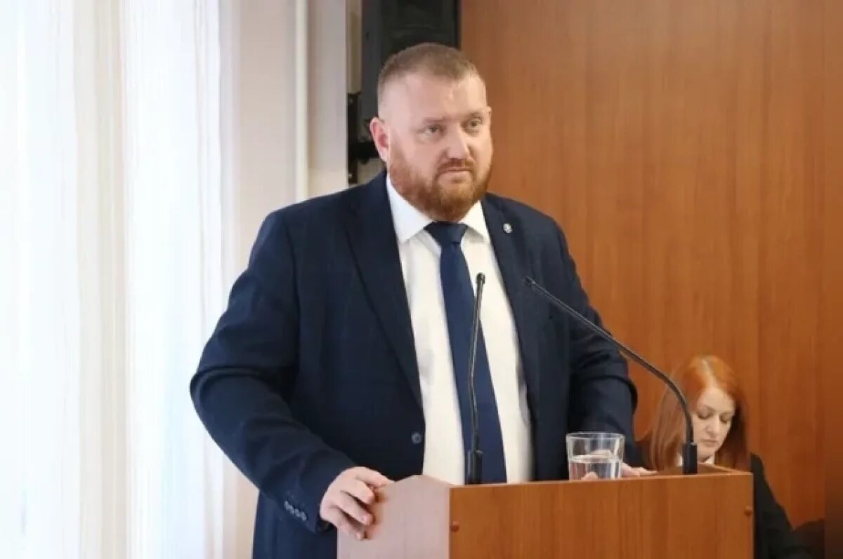    Мэр Орска прокомментировал крушение самолёта с курсантами у Джанаталапа