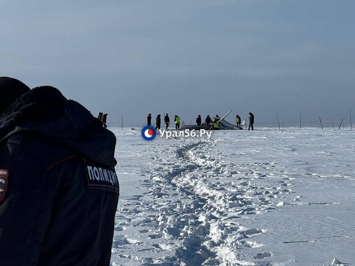    Правительство Оренбургской области предварительно подтвердило гибель курсантов при падении учебного самолета в Орске