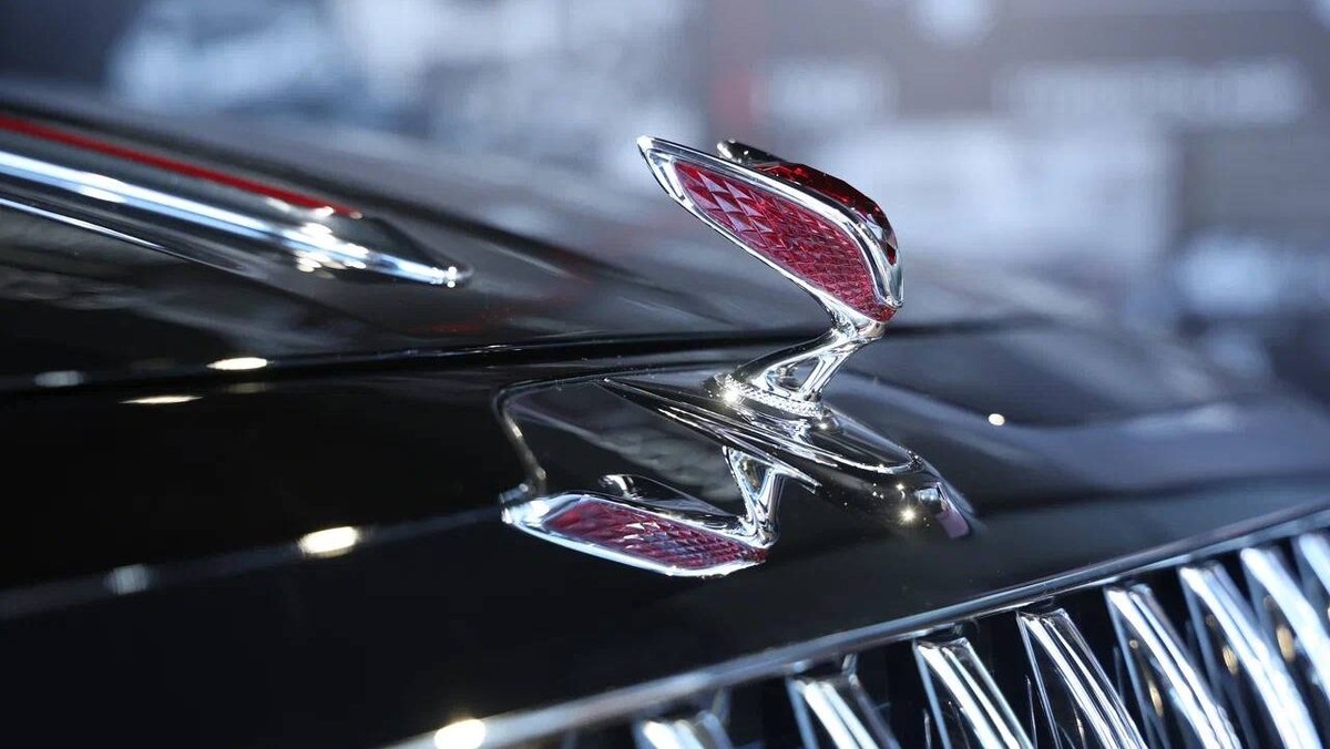 Фото Hongqi  📷
