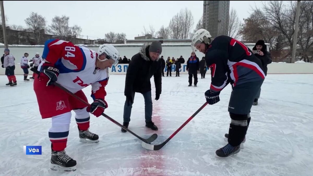    В уфимской Деме прошел шестой турнир по хоккею с шайбой «Студеный лед»