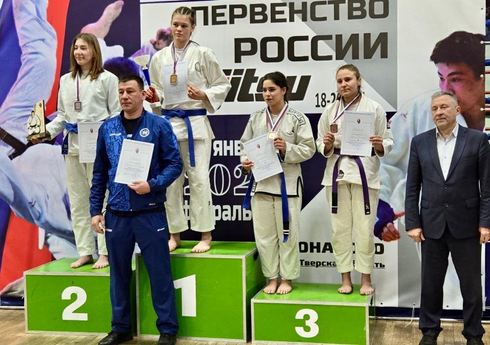 Псковские спортсмены джиу-джитсу стали призёрами первенства России
Фото: из группы «Академия джиу-джитсу Dragon's Den Pskov» в соцсети «ВКонтакте»