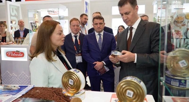 Нижневартовская компания представила рыбные консервы на выставке в Дубае